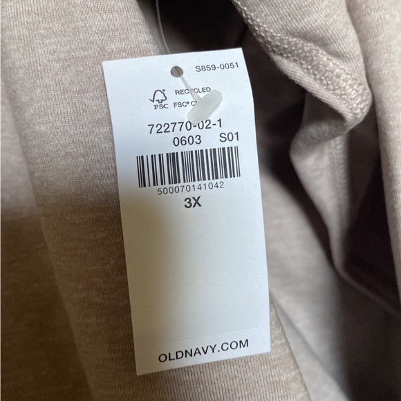 NWT Old Navy Active Cozecore Cropped Performance Hoodie womens plus size: 3X - Picture 5 of 12